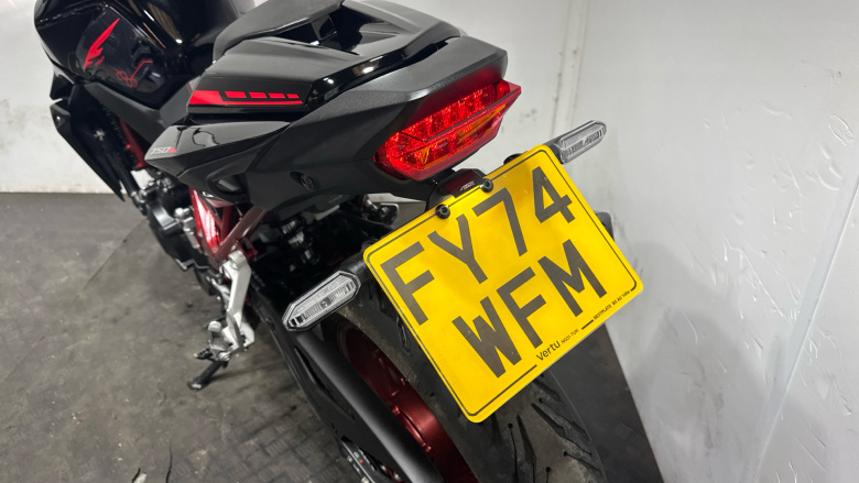 (23MY) Honda CB750 Hornet